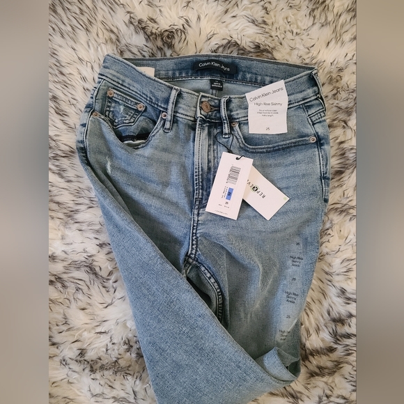Calvin Klein NWT Skinny Jean 25 - Picture 2 of 4